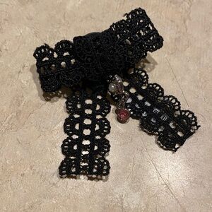 Crocs jibbitz Black Lace Bow Silver Heart NWT